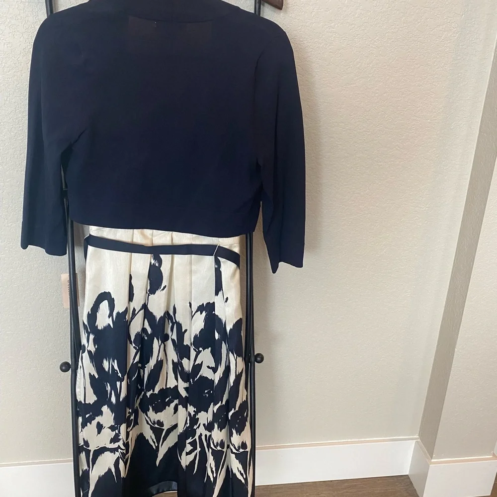 Dress barn dress, never been worn! - Picture 6 of 6